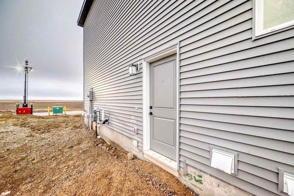 MLS® A2256975 - 20 Lewiston View NE in Lewisburg Calgary, Residential