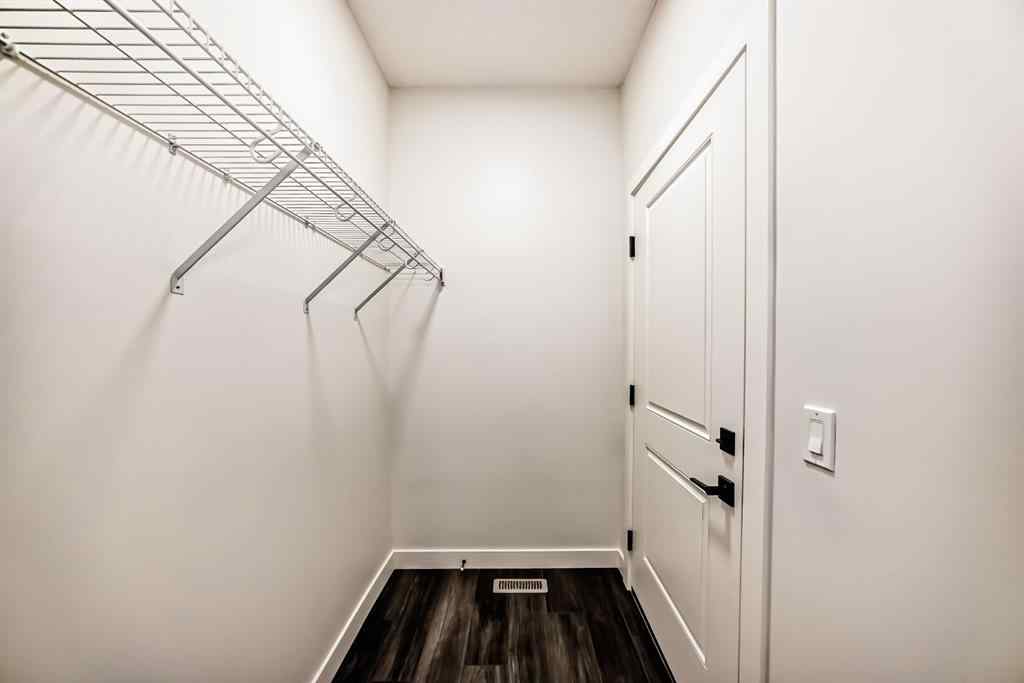 MLS® A2256975 - 20 Lewiston View NE in Lewisburg Calgary, Residential