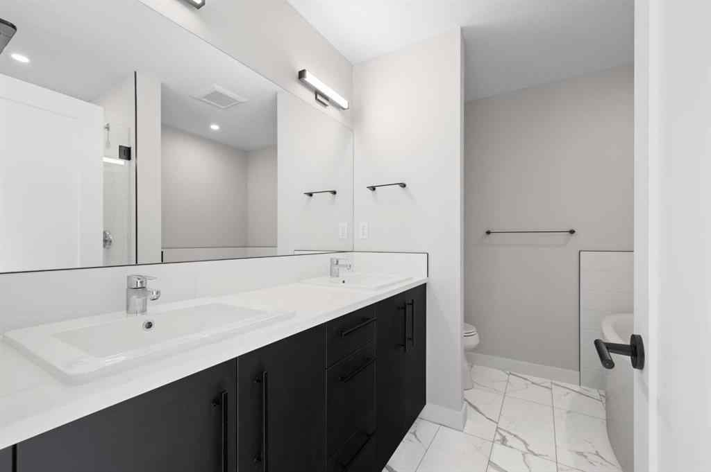 MLS® A2256977 - 26 Walgrove Bay SE in Walden Calgary, Residential