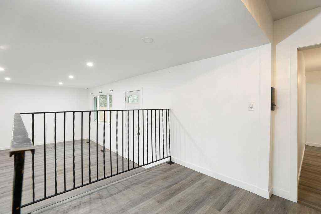 MLS® A2256980 - 410 52 Avenue   in NONE Coalhurst, Residential