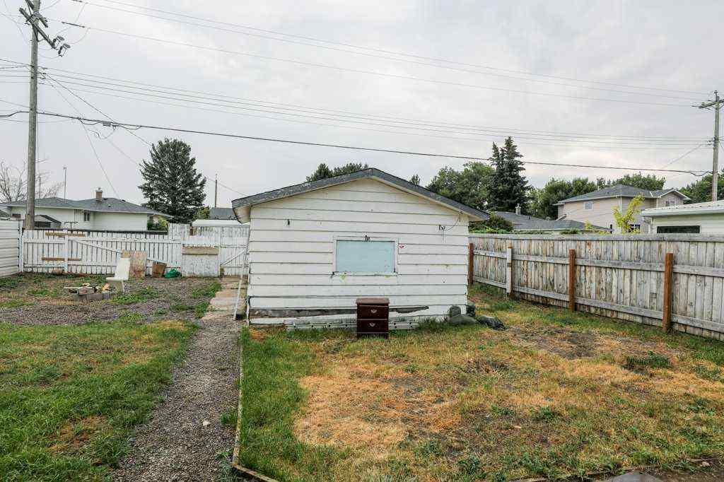 MLS® A2256980 - 410 52 Avenue   in NONE Coalhurst, Residential