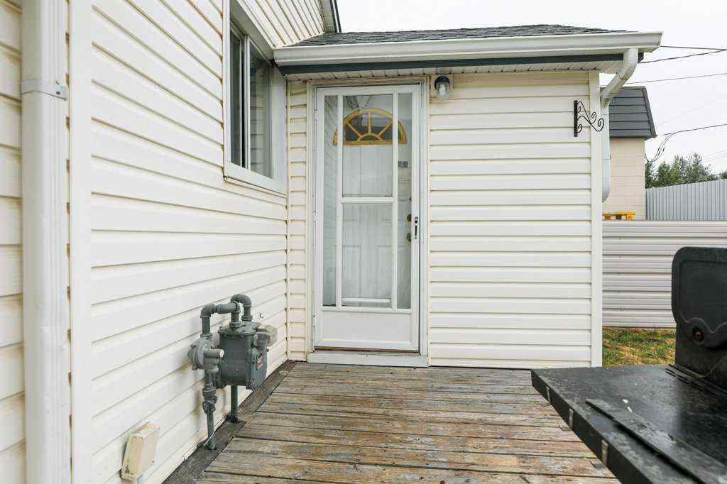 MLS® A2256980 - 410 52 Avenue   in NONE Coalhurst, Residential