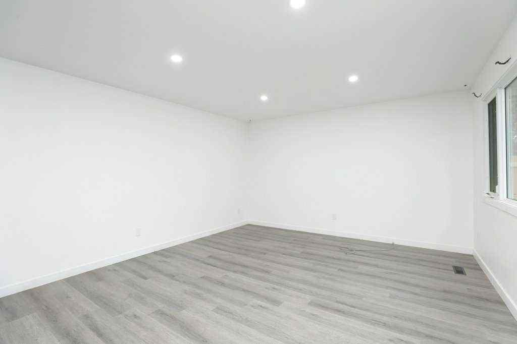 MLS® A2256980 - 410 52 Avenue   in NONE Coalhurst, Residential