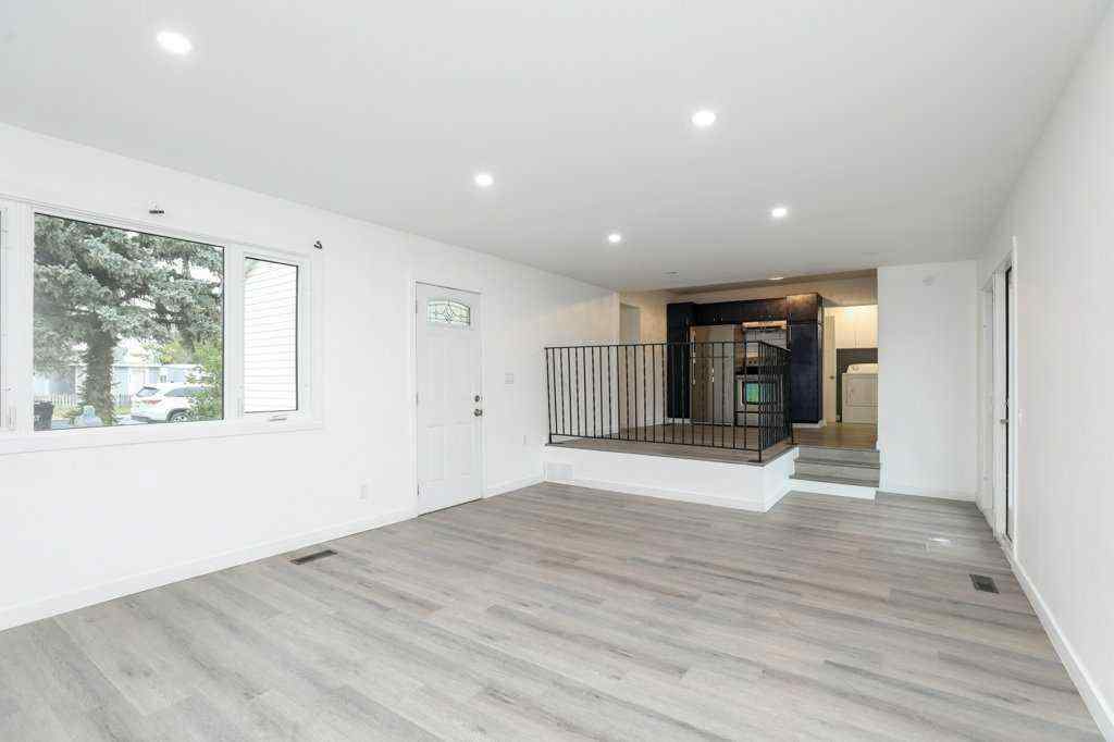 MLS® A2256980 - 410 52 Avenue   in NONE Coalhurst, Residential