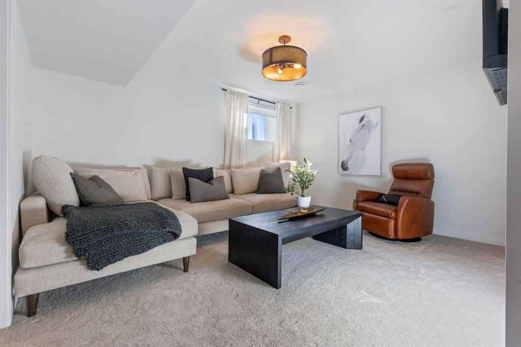 MLS® A2256982 - 19 Sundown Crescent  in Sunset Ridge Cochrane, Residential