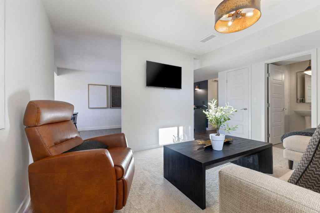 MLS® A2256982 - 19 Sundown Crescent  in Sunset Ridge Cochrane, Residential