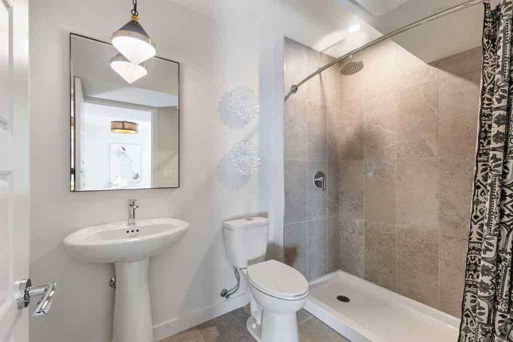 MLS® A2256982 - 19 Sundown Crescent  in Sunset Ridge Cochrane, Residential