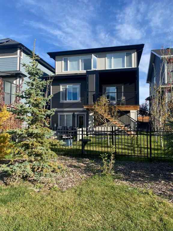 MLS® A2256982 - 19 Sundown Crescent  in Sunset Ridge Cochrane, Residential