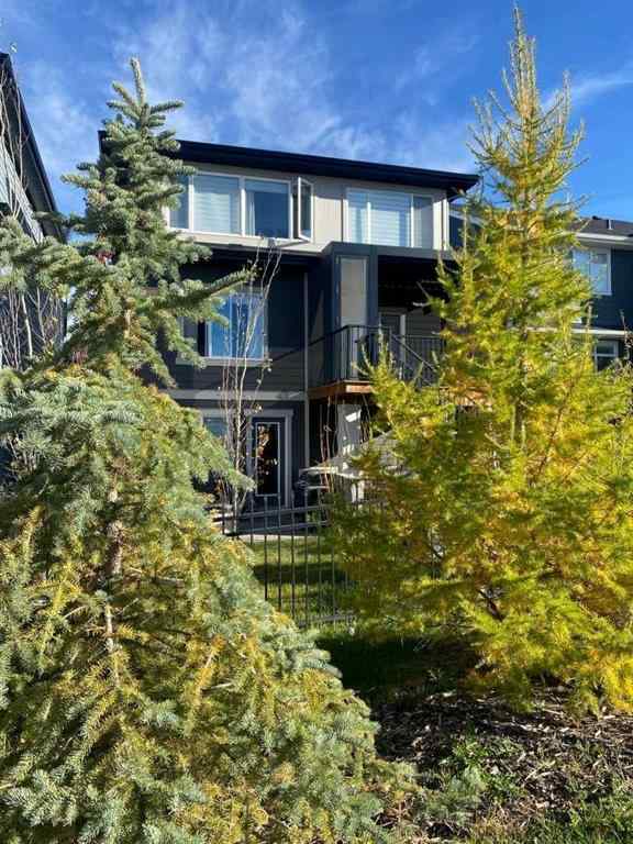 MLS® A2256982 - 19 Sundown Crescent  in Sunset Ridge Cochrane, Residential