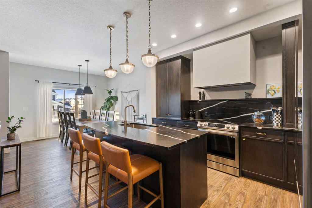 MLS® A2256982 - 19 Sundown Crescent  in Sunset Ridge Cochrane, Residential