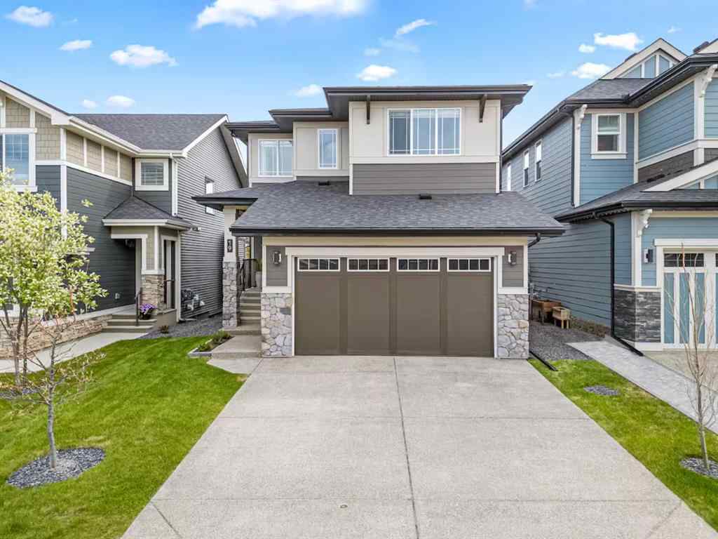 MLS® A2256982 - 19 Sundown Crescent  in Sunset Ridge Cochrane, Residential