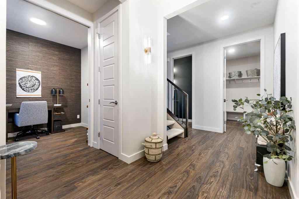 MLS® A2256982 - 19 Sundown Crescent  in Sunset Ridge Cochrane, Residential