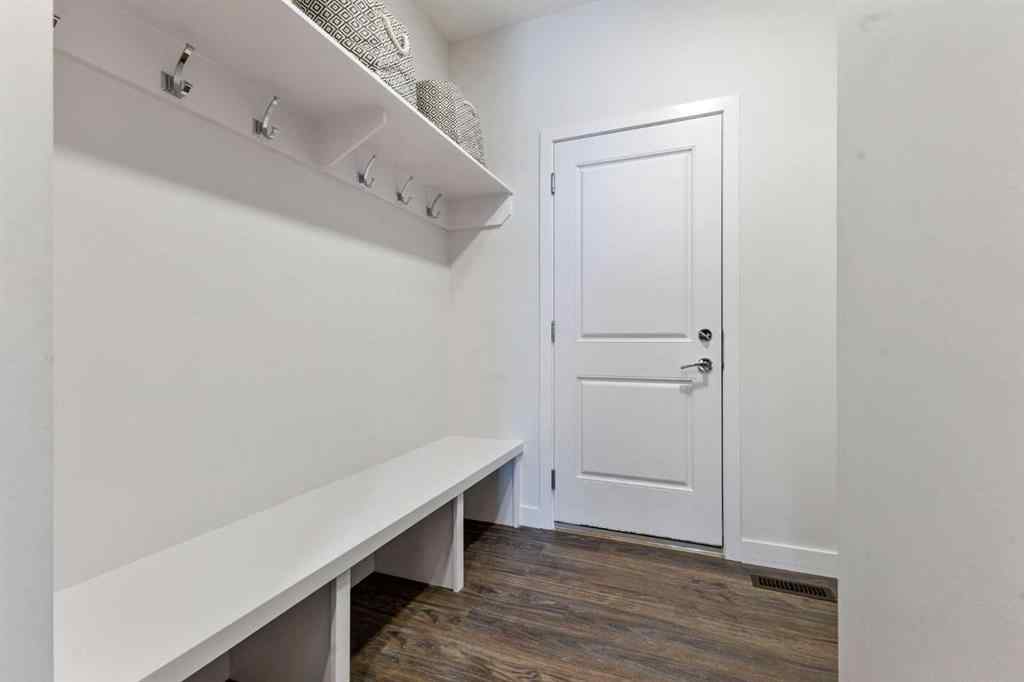 MLS® A2256982 - 19 Sundown Crescent  in Sunset Ridge Cochrane, Residential