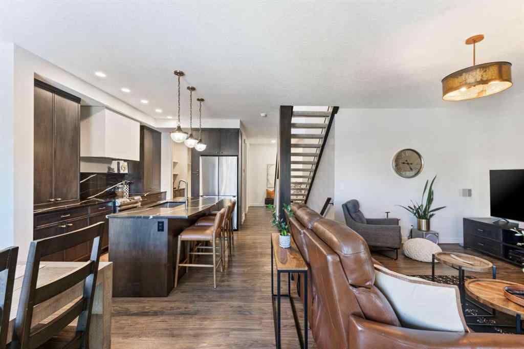 MLS® A2256982 - 19 Sundown Crescent  in Sunset Ridge Cochrane, Residential