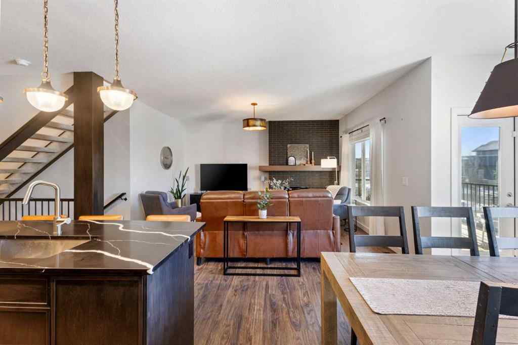 MLS® A2256982 - 19 Sundown Crescent  in Sunset Ridge Cochrane, Residential