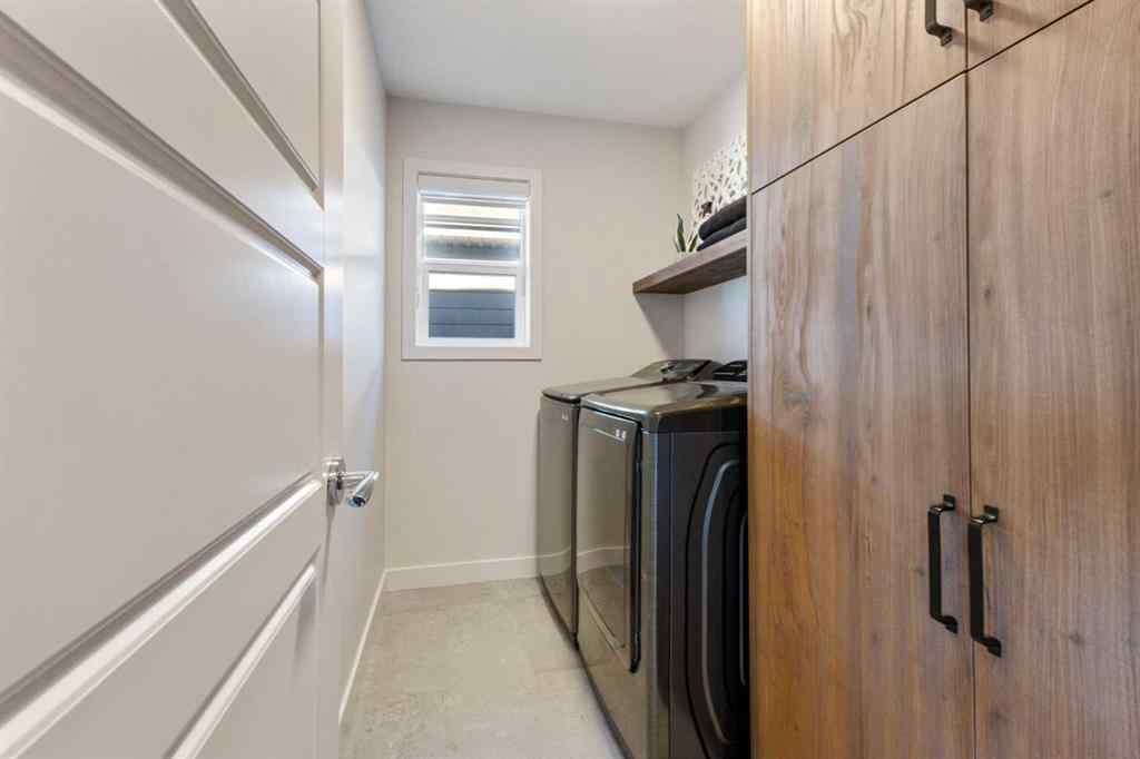 MLS® A2256982 - 19 Sundown Crescent  in Sunset Ridge Cochrane, Residential