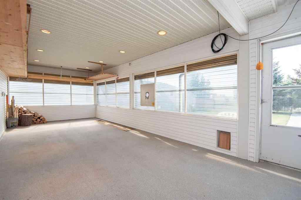 MLS® A2256984 - 5712 53 Street  in NONE Eckville, Residential
