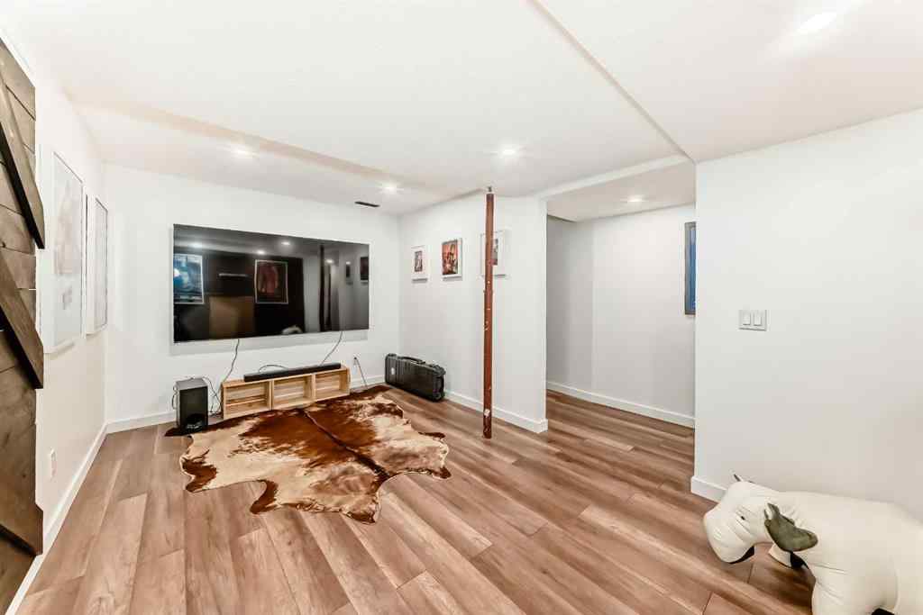 MLS® A2256986 - 148 Covepark Close NE in Coventry Hills Calgary, Residential