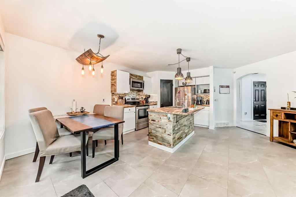 MLS® A2256986 - 148 Covepark Close NE in Coventry Hills Calgary, Residential