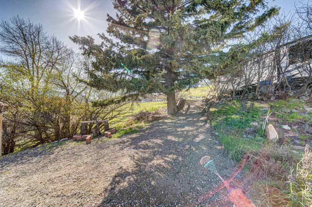 MLS® A2256987 - 7806 20 Avenue  in NONE Coleman, Residential