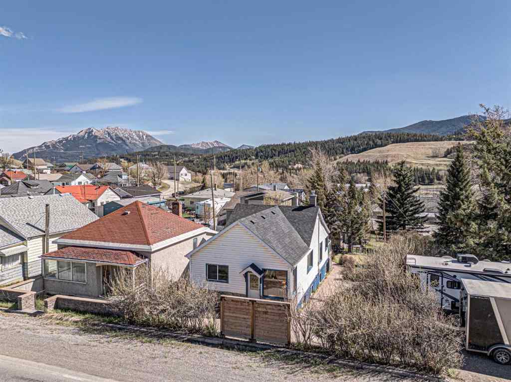 MLS® A2256987 - 7806 20 Avenue  in NONE Coleman, Residential