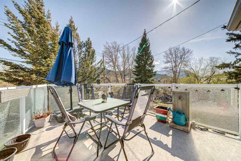 MLS® A2256987 - 7806 20 Avenue  in NONE Coleman, Residential