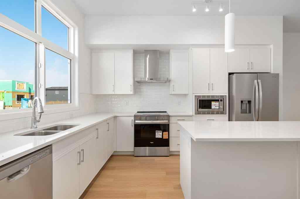 MLS® A2256988 - 449 Hotchkiss Drive SE in Hotchkiss Calgary, Residential