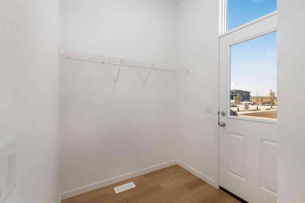 MLS® A2256988 - 449 Hotchkiss Drive SE in Hotchkiss Calgary, Residential