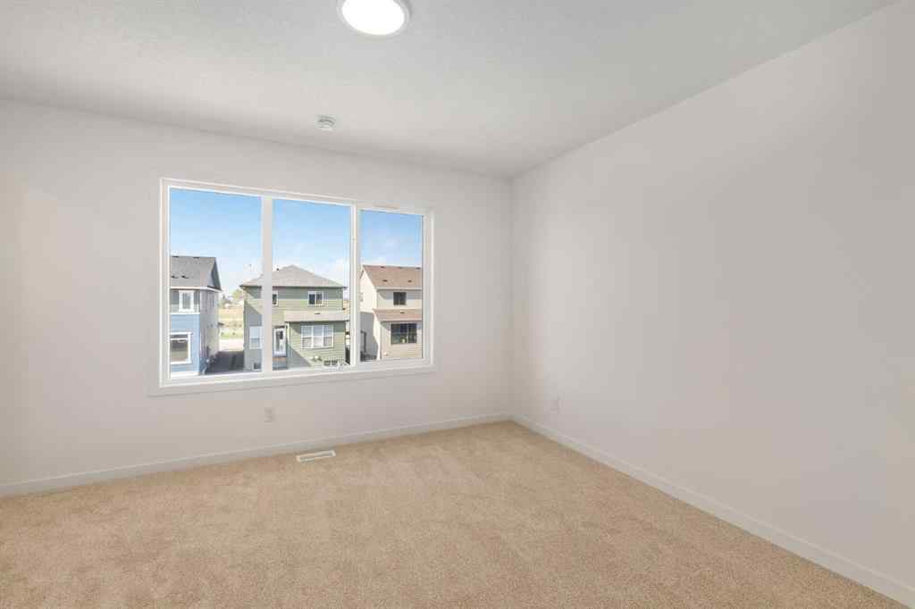 MLS® A2256988 - 449 Hotchkiss Drive SE in Hotchkiss Calgary, Residential