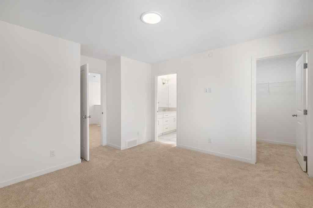 MLS® A2256988 - 449 Hotchkiss Drive SE in Hotchkiss Calgary, Residential
