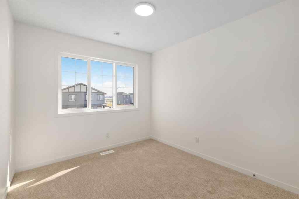 MLS® A2256988 - 449 Hotchkiss Drive SE in Hotchkiss Calgary, Residential