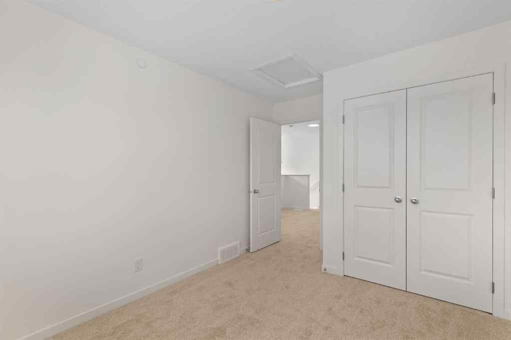 MLS® A2256988 - 449 Hotchkiss Drive SE in Hotchkiss Calgary, Residential