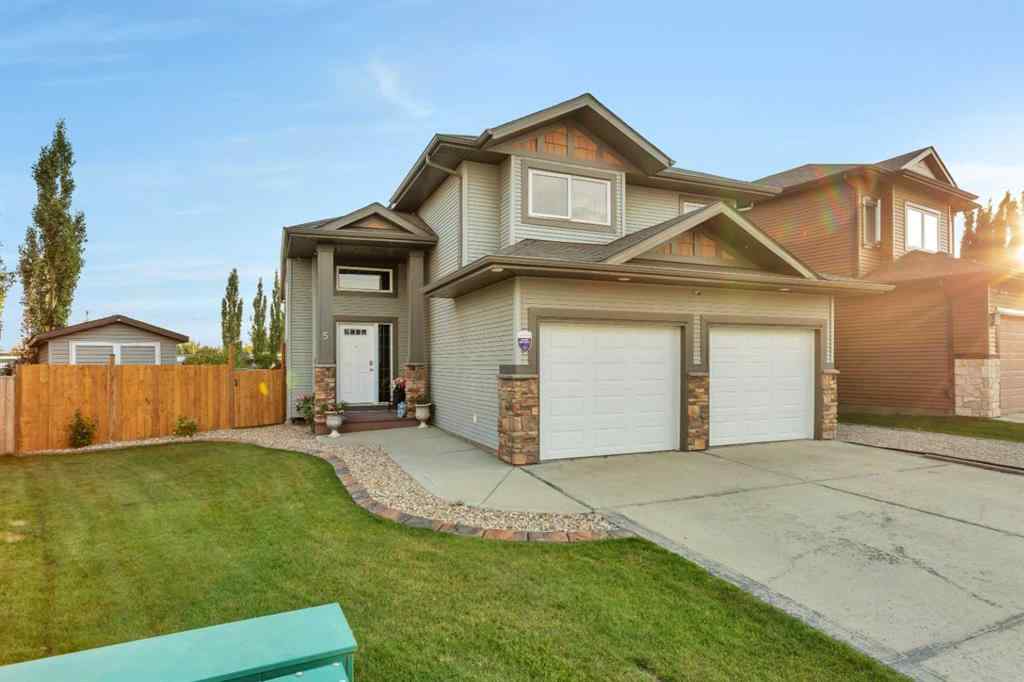 MLS® A2256992 - 5 Heritage Drive  in Hawkridge Estates Penhold, Residential