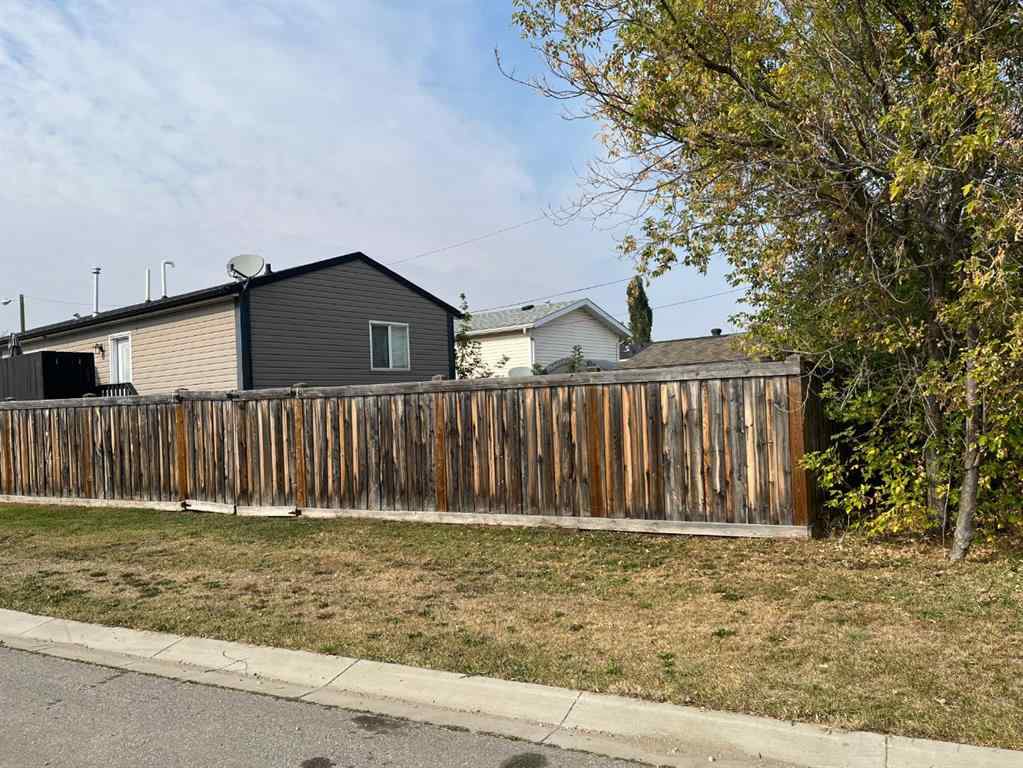 MLS® A2256993 - 10601 98A Street  in NONE Clairmont, Residential