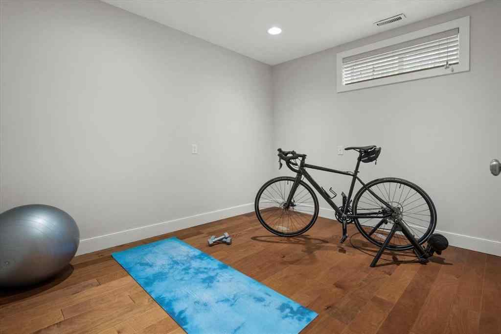 MLS® A2256995 - 4702 21 Street SW in Garrison Woods Calgary, Residential