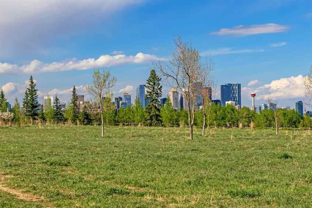MLS® A2256995 - 4702 21 Street SW in Garrison Woods Calgary, Residential