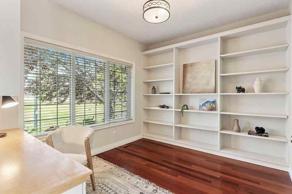MLS® A2256995 - 4702 21 Street SW in Garrison Woods Calgary, Residential