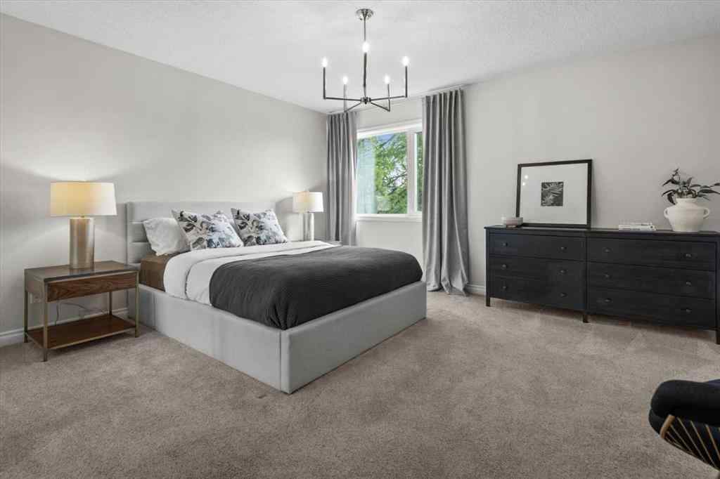 MLS® A2256995 - 4702 21 Street SW in Garrison Woods Calgary, Residential