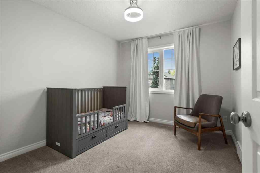 MLS® A2256995 - 4702 21 Street SW in Garrison Woods Calgary, Residential