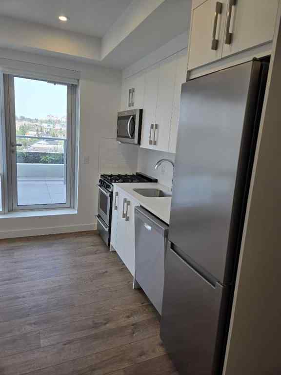 MLS® A2256997 - Unit #549 110 18a St  NW in West Hillhurst Calgary, Rental