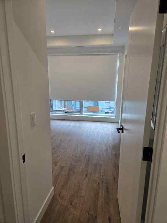 MLS® A2256997 - Unit #549 110 18a St  NW in West Hillhurst Calgary, Rental