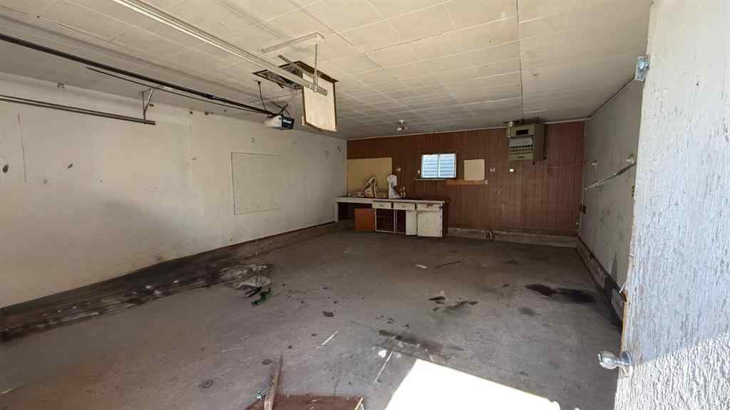 MLS® A2256998 - 316 Nill Place  in Hanna Hanna, Residential