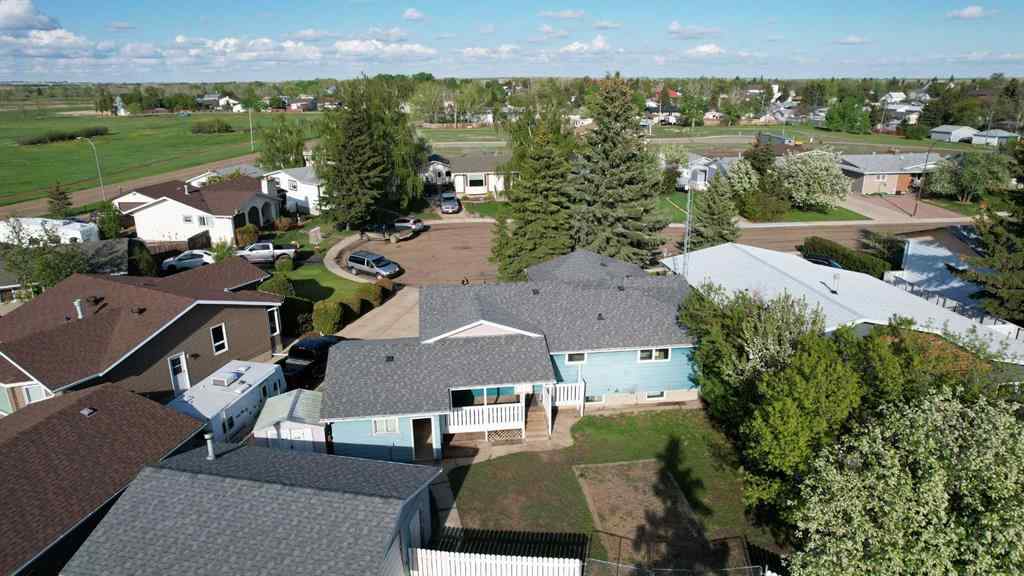 MLS® A2256998 - 316 Nill Place  in Hanna Hanna, Residential