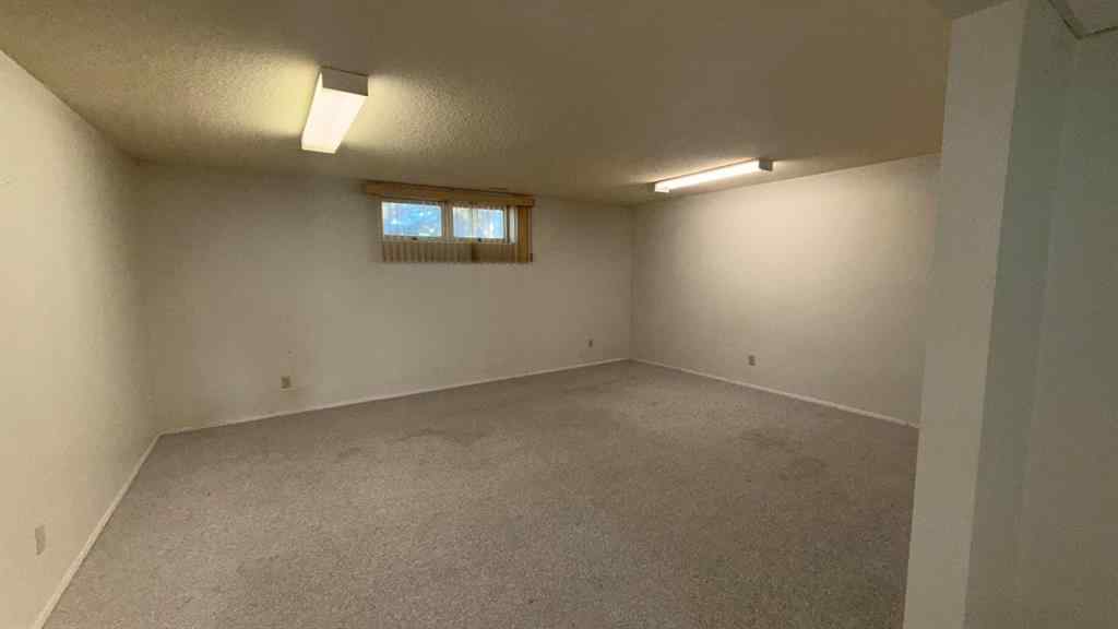 MLS® A2256998 - 316 Nill Place  in Hanna Hanna, Residential