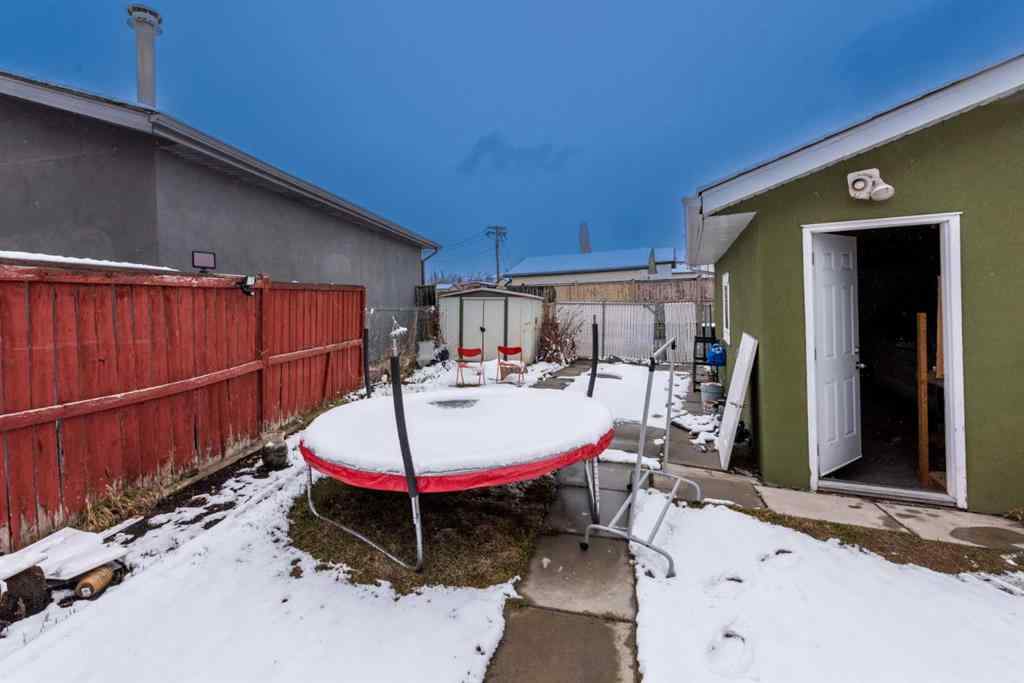 MLS® A2257001 - 39 Taravista Mews NE in Taradale Calgary, Residential