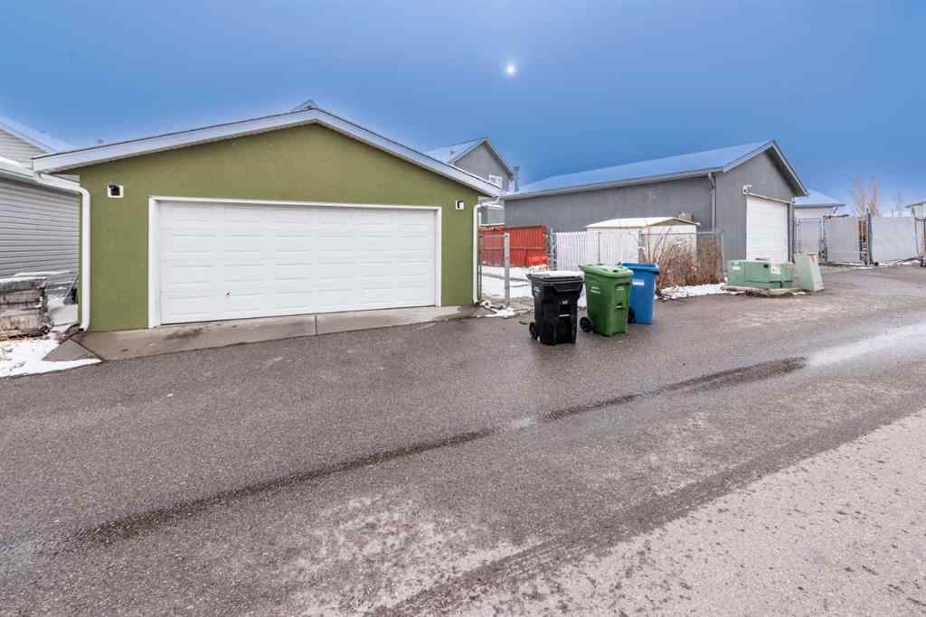 MLS® A2257001 - 39 Taravista Mews NE in Taradale Calgary, Residential