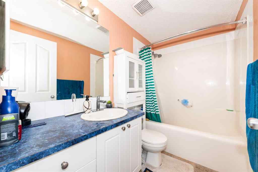 MLS® A2257001 - 39 Taravista Mews NE in Taradale Calgary, Residential