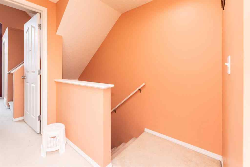 MLS® A2257001 - 39 Taravista Mews NE in Taradale Calgary, Residential