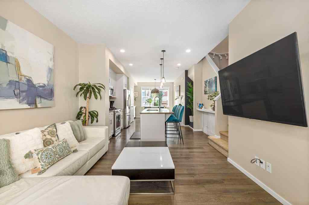 MLS® A2257005 - 21 Auburn Meadows Link SE in Auburn Bay Calgary, Residential