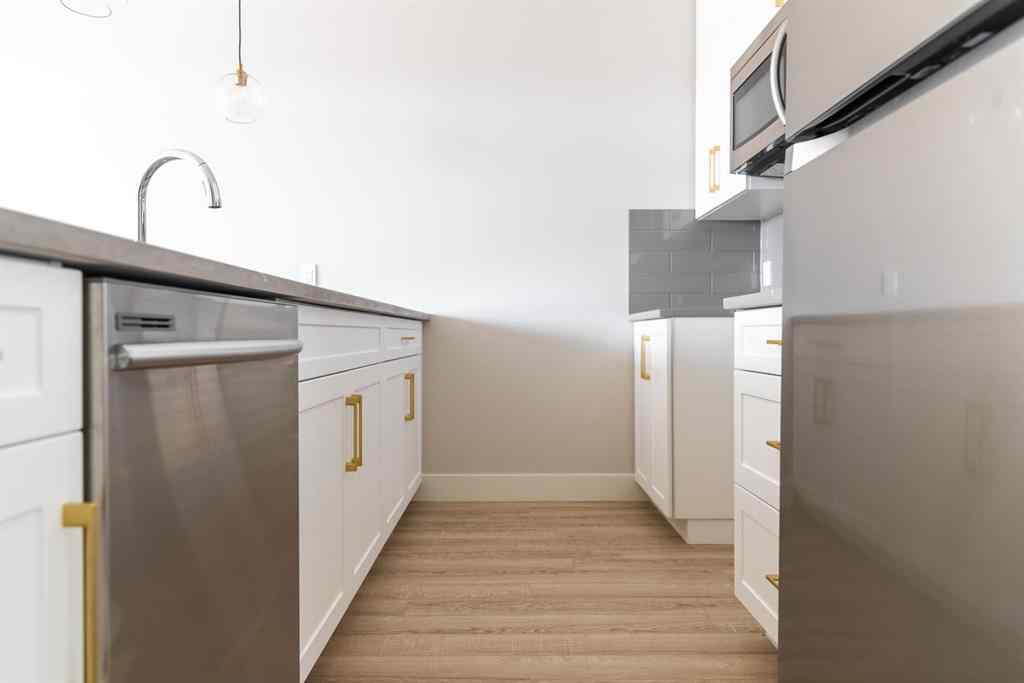 MLS® A2257006 - 261 Royal Elm Road NW in Royal Oak Calgary, Residential